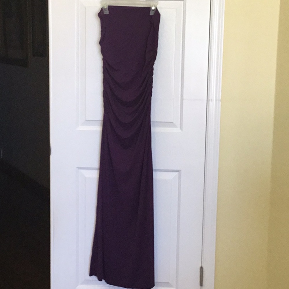 Women’s Strapless Dress